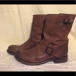 Frye woman’s Jenna engineer boot cognac